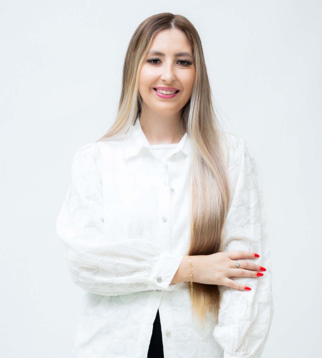 DIÊNIFER BUGS - 23 anos-4