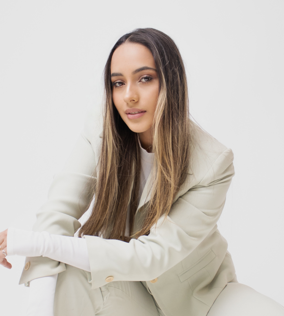 GIANNA BEZ - 20 anos-3