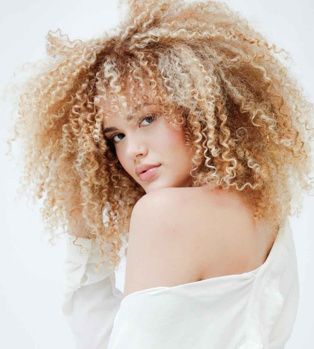 ISA ABRANTES - 18 anos-2