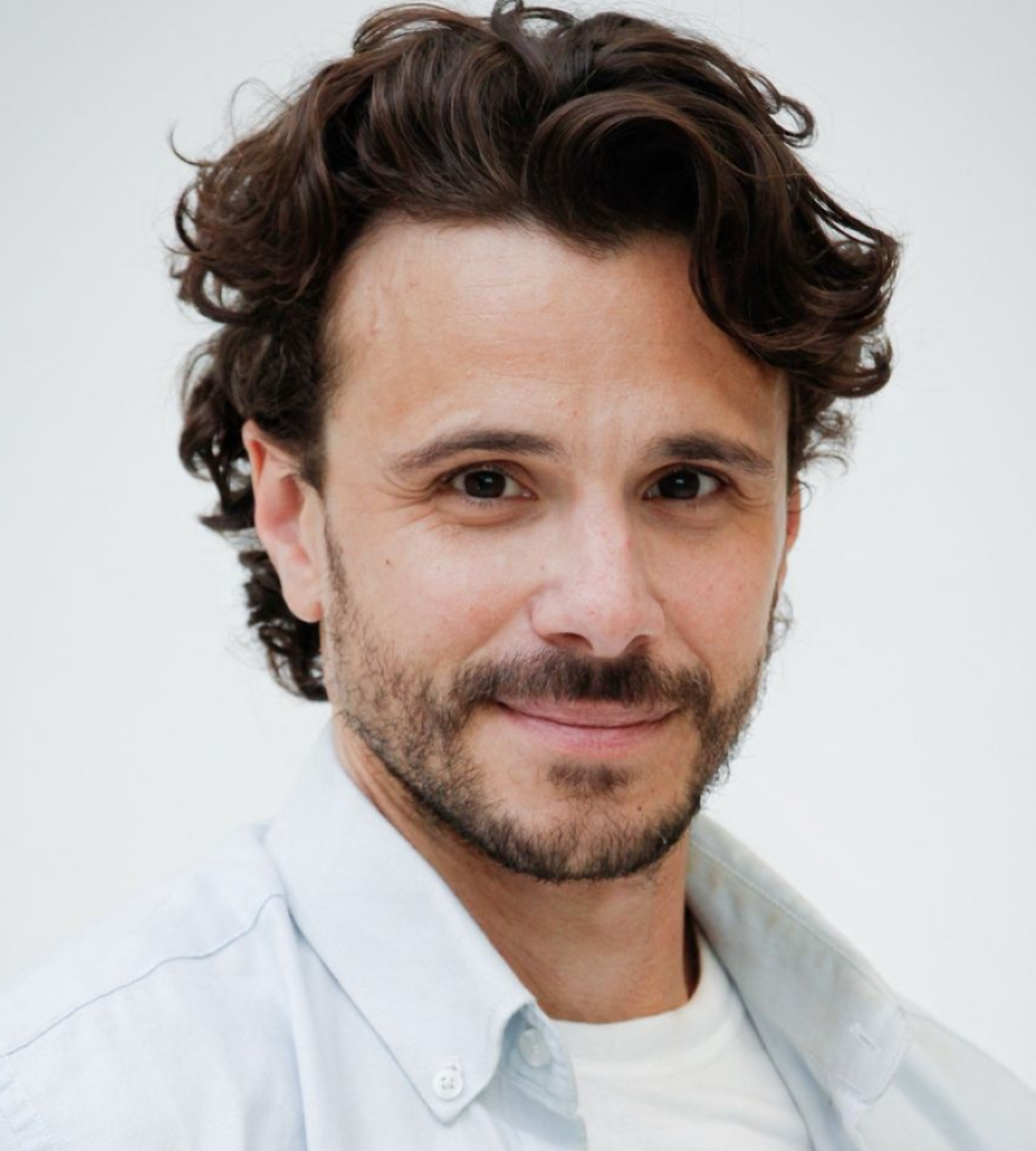 JAMES LUDWIG – 48 anos