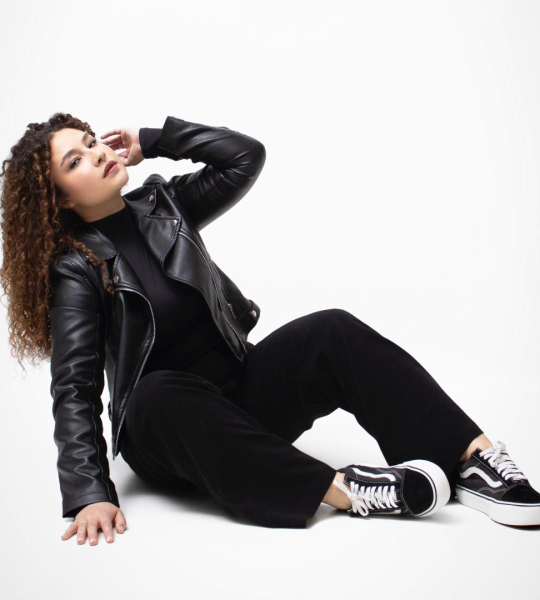 JULIANA MELLO - 19 anos-2