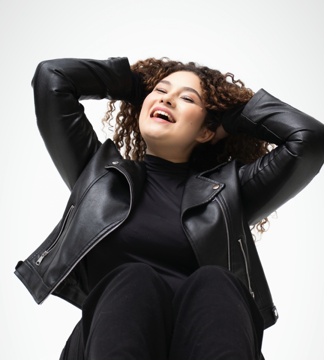 JULIANA MELLO - 19 anos