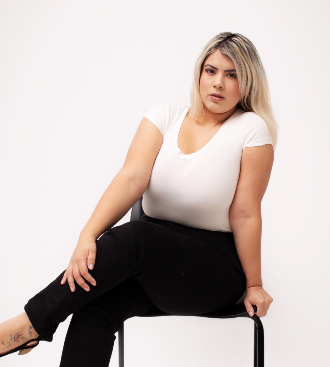 KELLY LLUZ – 33 ANOS-1