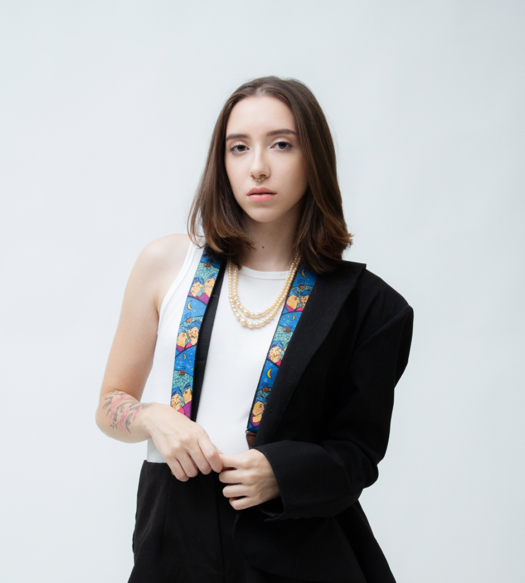 SIANNA ZANDONAI - 23 anos