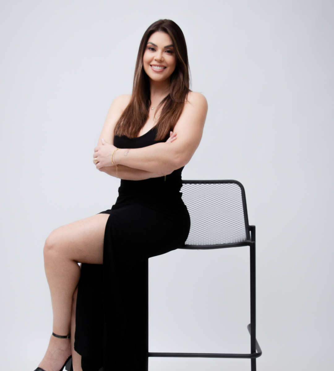 TATI PELAGIO – 42 ANO-5